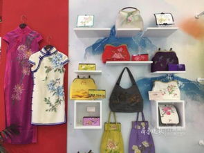 文博会首日，山东文化企业产品惊艳亮相，现场抢购一空